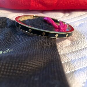 NWOT Kate Spade Everyday Spade Hinged Bangle